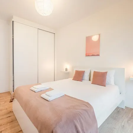 Апартаменты Guestready - Modern Comfort In Алмада