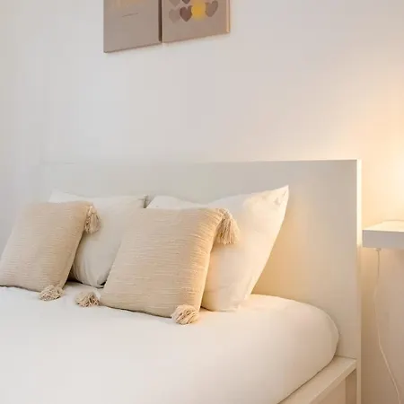 Guestready - Modern Comfort In * Almada