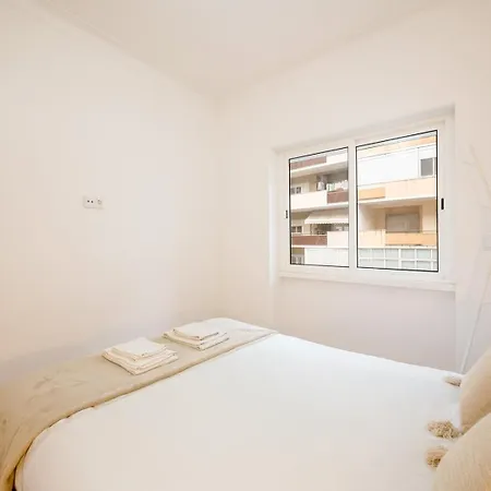 Apartamento Guestready - Modern Comfort In