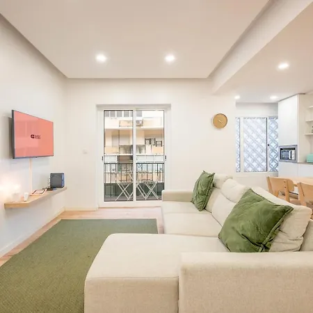 Guestready - Modern Comfort In *