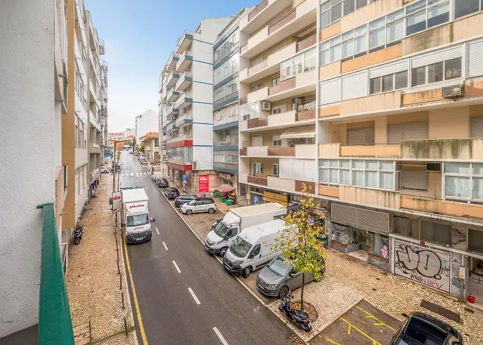 Guestready - Modern Comfort In *