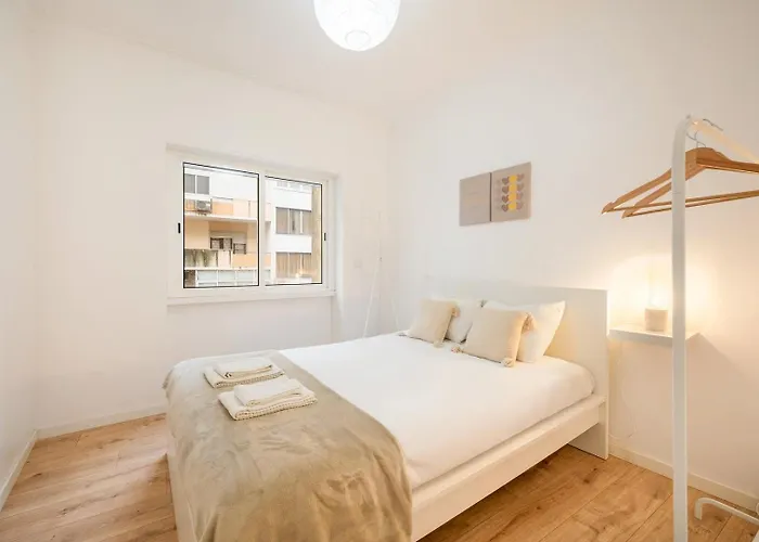 Guestready - Modern Comfort In *